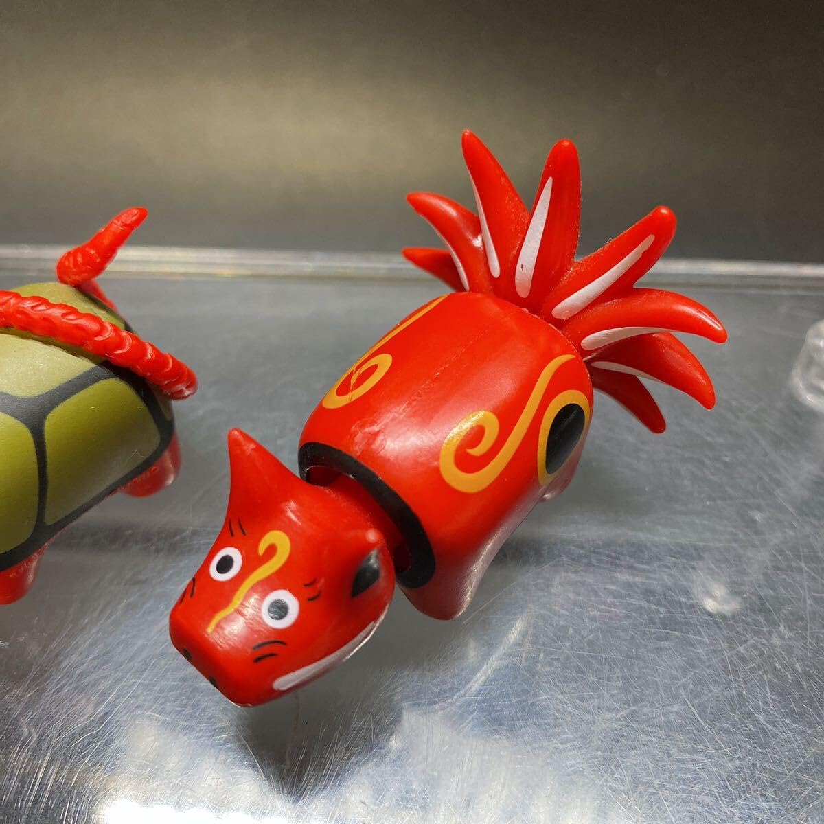 Amazon.co.jp: 神獣ベコたち ガチャ ガチャ 赤べこ マスコット ソフビ